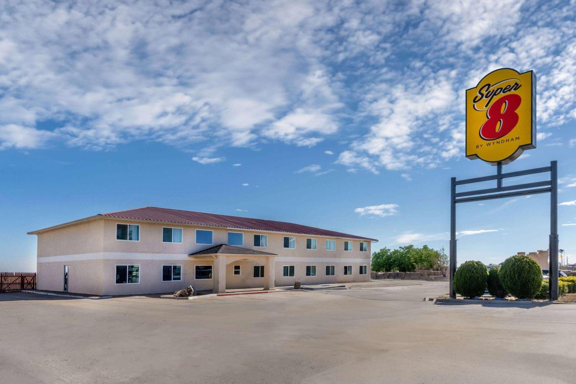 Super 8 By Wyndham Clayton Ξενοδοχείο Εξωτερικό φωτογραφία